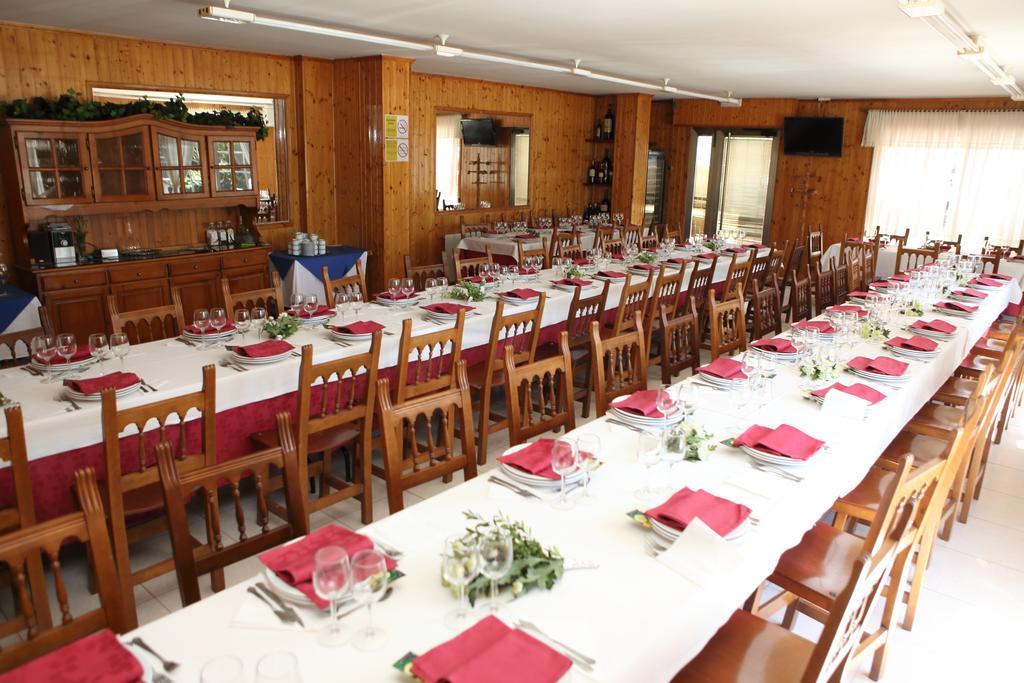 Hotel Santa Cruz Montaos Eksteriør bilde